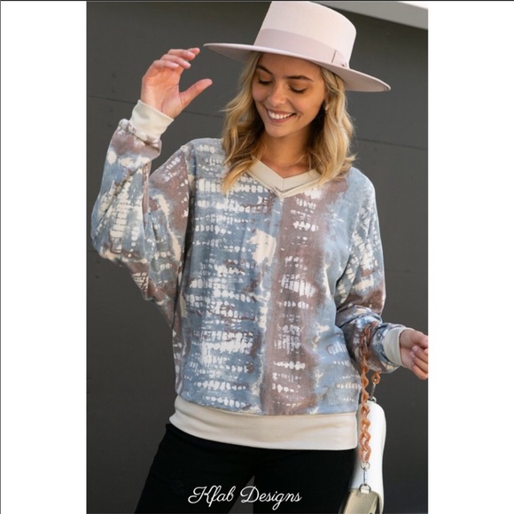 ❤️LAST 1! V Neck French Terry Tie Dye Mix Top! - Picture 4 of 13